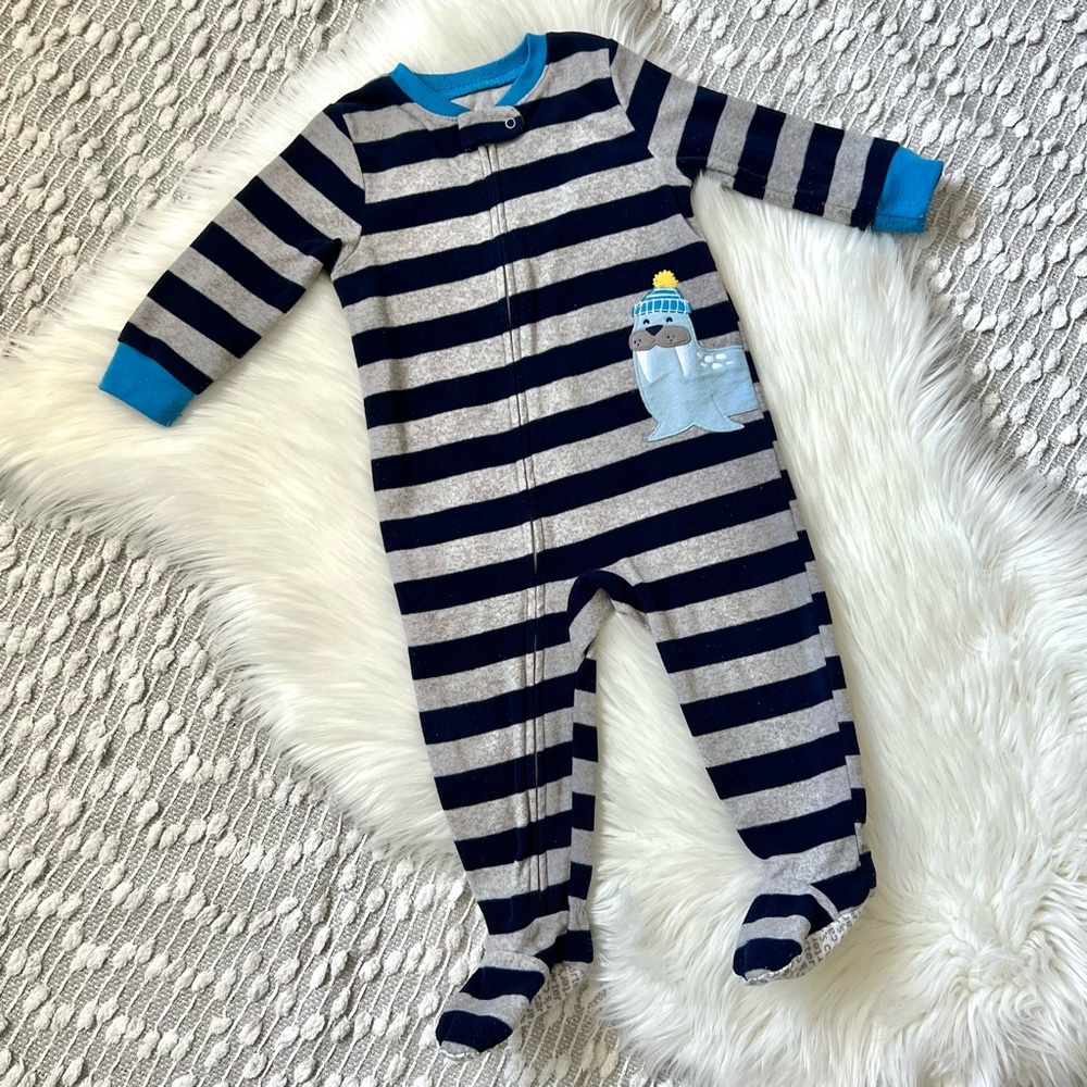 (❤️3/$30) Stripe Winter Fleece PJ Onesie